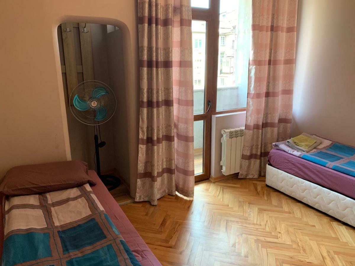 Stambolijski 26 Apartment Sofya Dış mekan fotoğraf